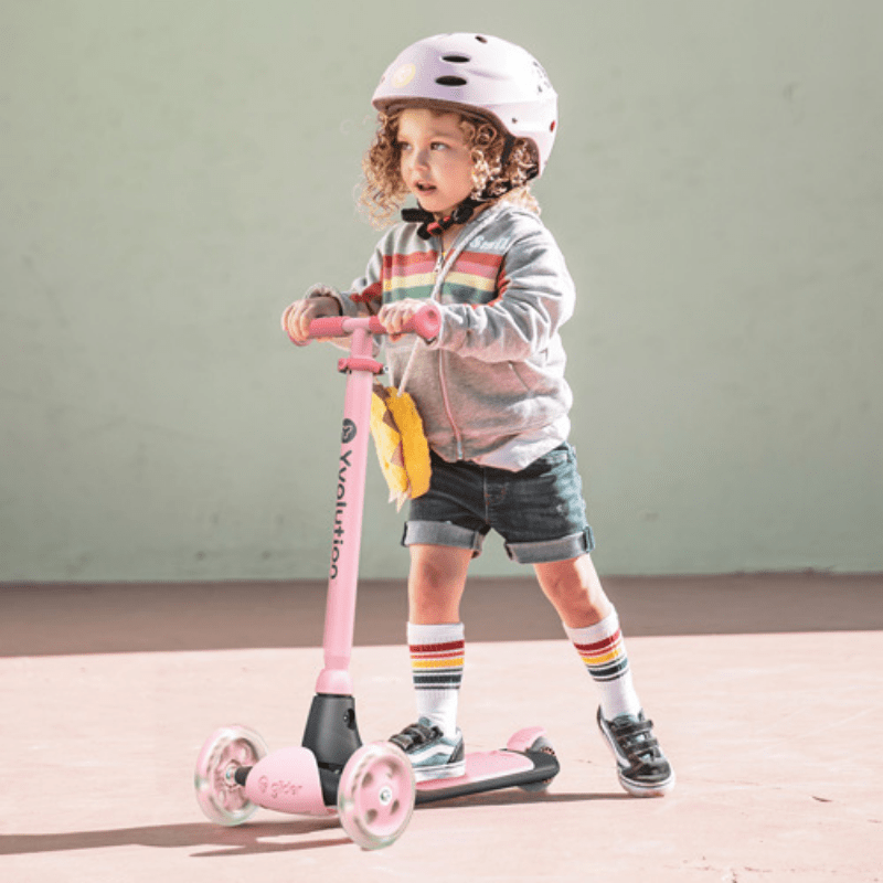 YGLIDER Kiwi Roze step zijkant