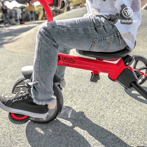 Image of Yvelo Flippa Loopfiets Rood zijkant