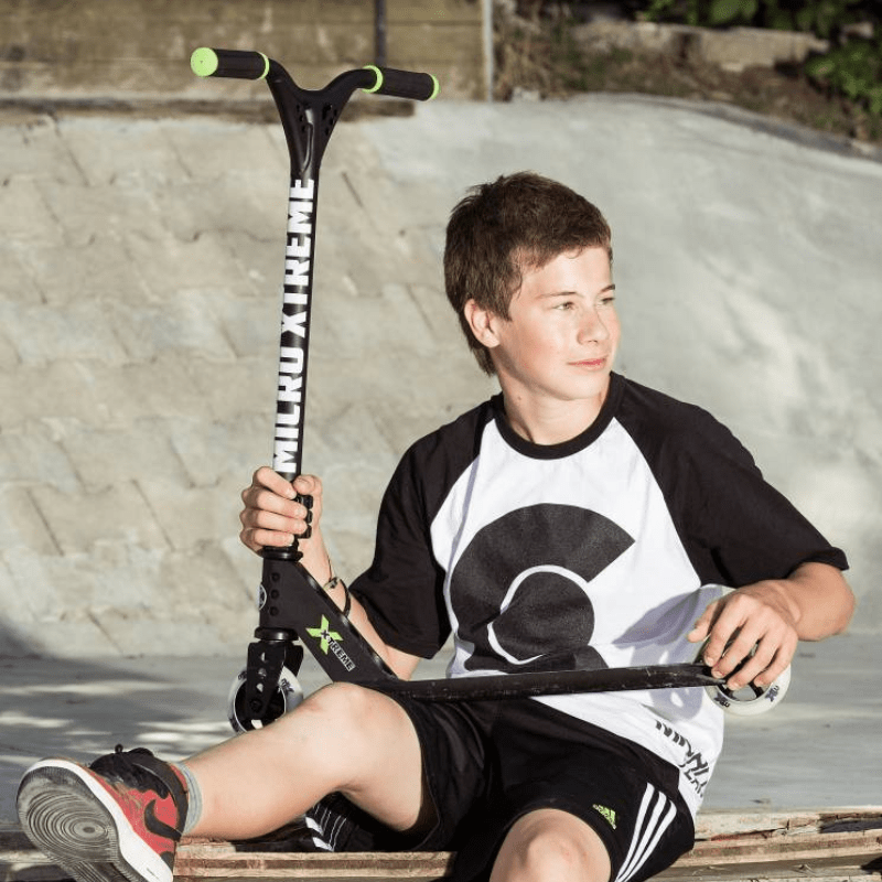 Micro MX Trixx 2.0 Zwart + PEGS