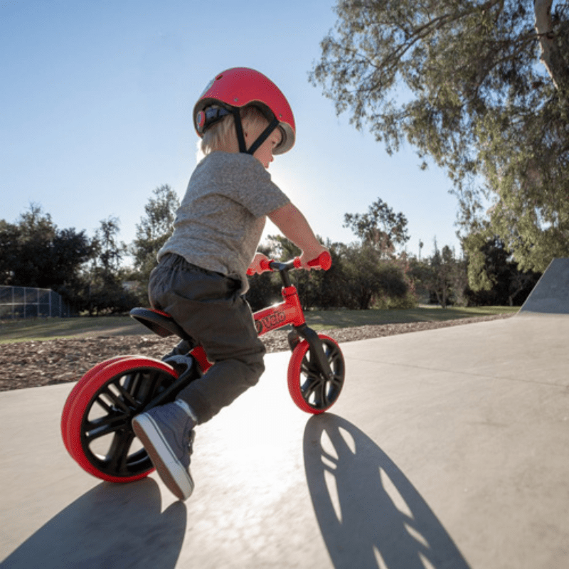 Yvelo Junior loopfiets rood zijkant