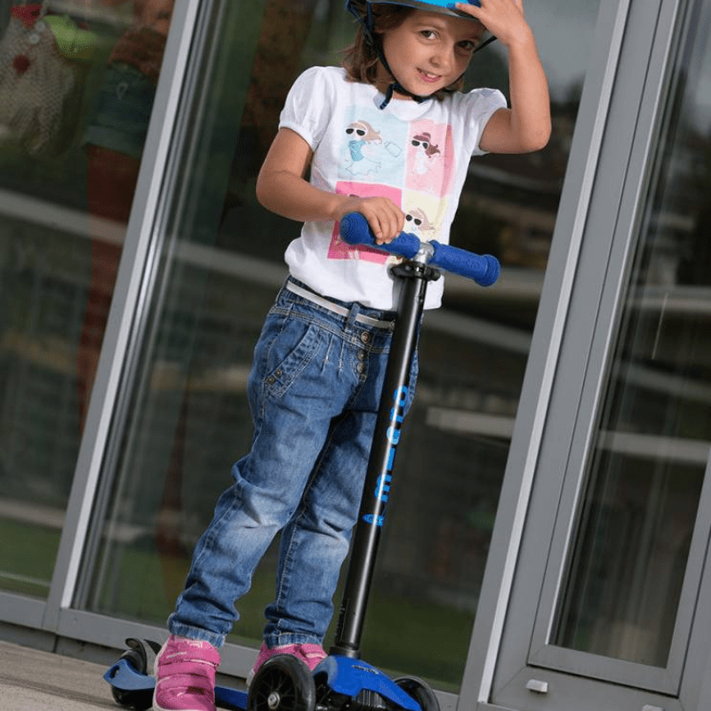 Maxi Micro Step Classic Blauw